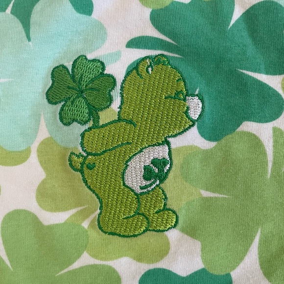 Care Bears Green and White Clover cropped tee - Picture 2 of 4